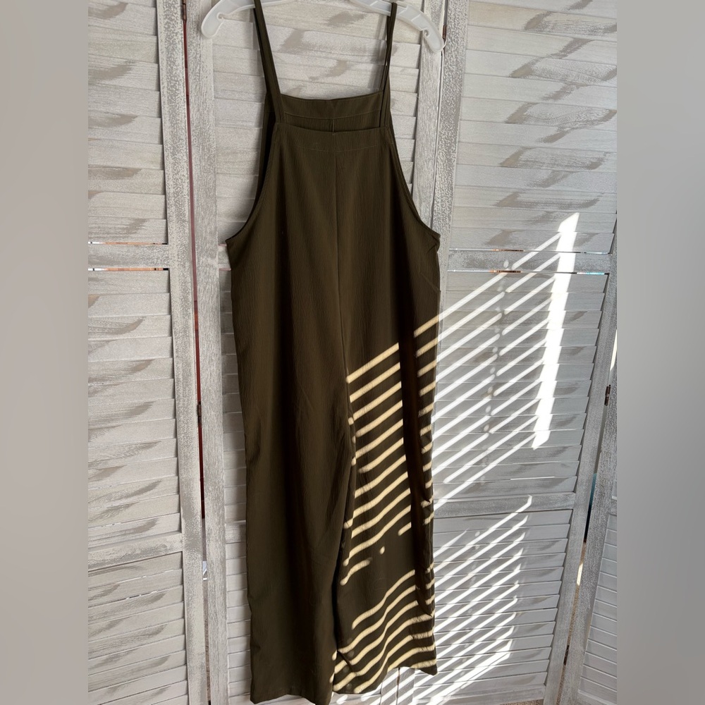 Jumper full length NWT